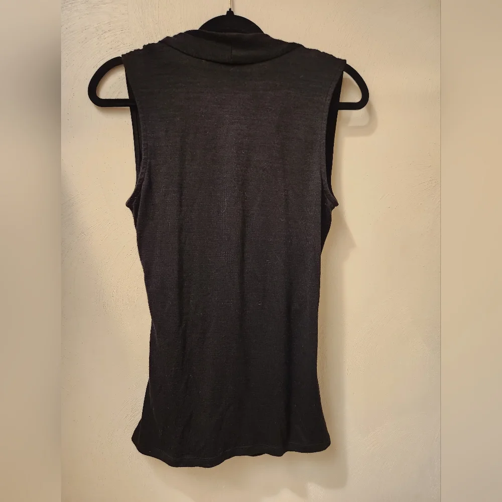 EUC 41 Hawthorn Gray Sleeveless Wrap Blouse MEDIUM - Picture 2 of 3